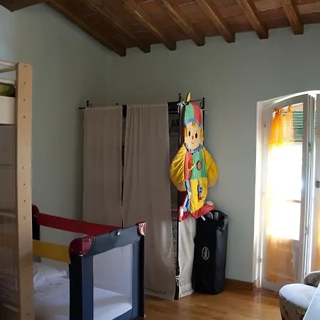 Rustico Con Piscina Massarosa